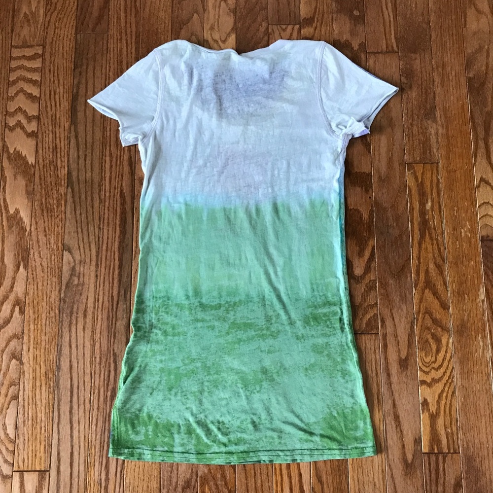 Free People NWT Women’s Short Sleeve Tie-Dye Tee Blue Turquoise Purple Sz M - Picture 7 of 7